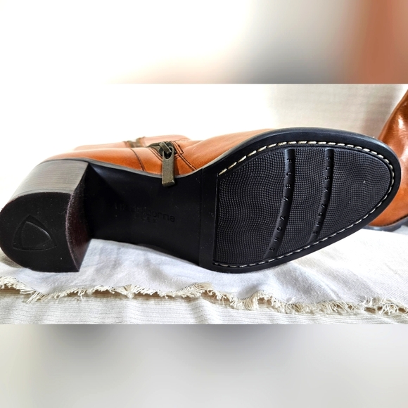 Liz Claiborne Vintage Brown Leather Flex Boots 8.5 - Picture 6 of 6